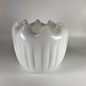 Vtg Milk Glass Vase Round Folded Pinched Scalloped Edge Ribbed Sides